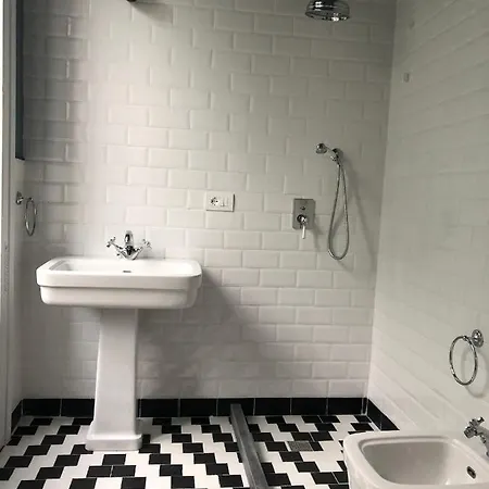 Il Fiore D'oro Luxury Νάπολη