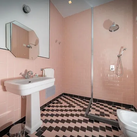 Πανσιόν Il Fiore D'oro Luxury Νάπολη