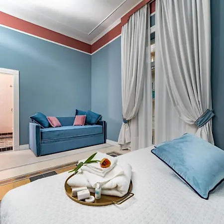 Il Fiore D'oro Luxury בית הארחה 3*