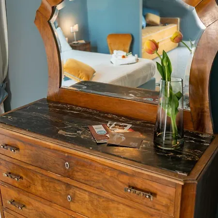 Il Fiore D'oro Luxury Affittacamere Napoli